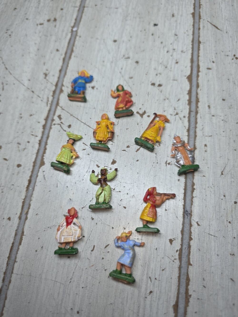 Vintage 1950s Miniature Tastee Freez Promotional Doll Figurines Set Of 10 Minis
